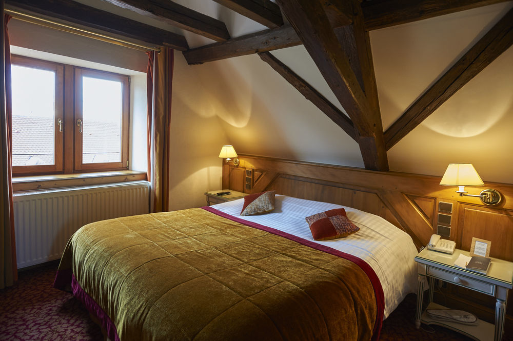 Relais & Chateaux La Maison Des Tetes Colmar Exterior foto
